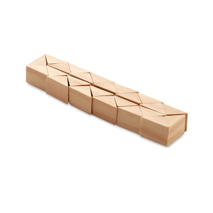 Puzzle din lemn cu piese geometrice albastre intercalate intr-un model lung interconectat