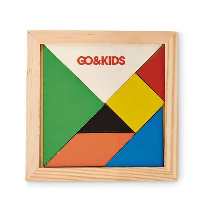 Puzzle tangram din lemn colorat într-o ramă de lemn deschis cu logo-ul go&kids