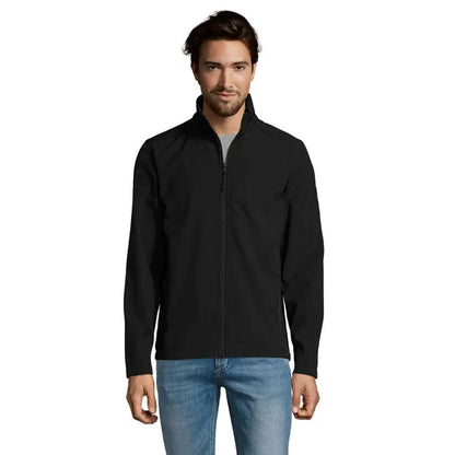 Geacă softshell race men cu fermoar complet, neagră, cu design modern și material moale și rezistent