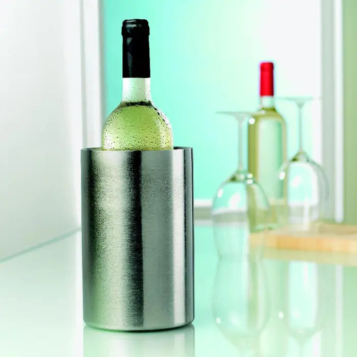 Racitor de sticle din otel inoxidabil argintiu cilindric cu sticla de vin alb racita