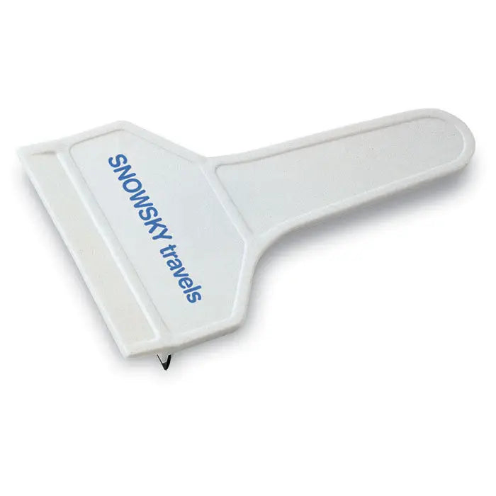 Racleta de gheata alba din plastic cu branding albastru snowsky travels pe maner pentru curatarea ghetii