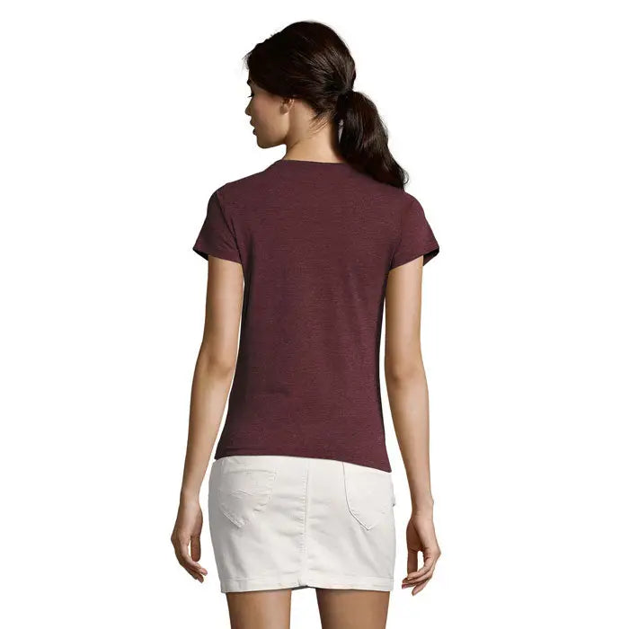 Tricou regent fit femei maroniu cu mâneci scurte și țesătură texturată subtilă 150g