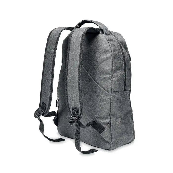 Rucsac 600d rpet 2 tonuri din material heathered gri inchis cu barete reglabile negre si eticheta brand subtila