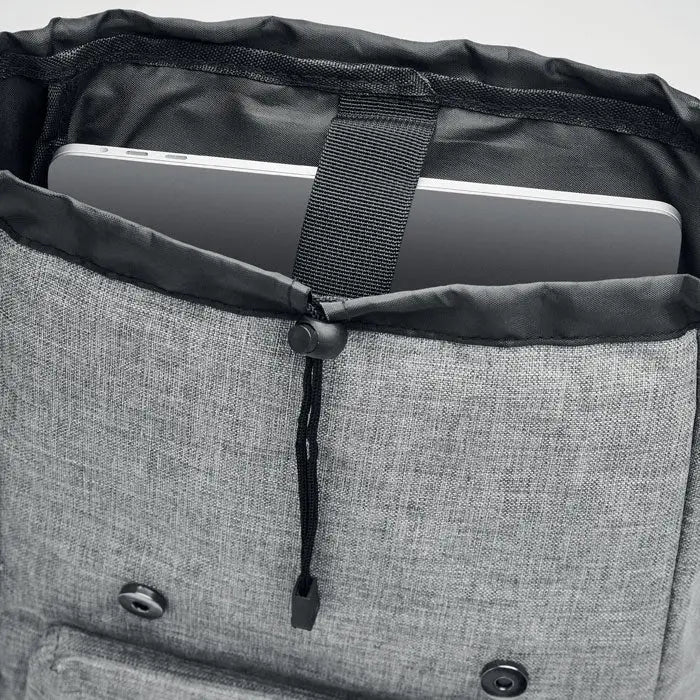 Rucsac din poliester 600d gri cu textura, inchidere cu snur negru si bretea ajustabila