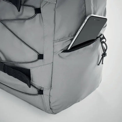 Rucsac înalt reflectorizant 190t din nylon gri cu bretele negre din webbing și fermoare negre