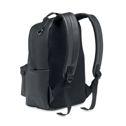 Rucsac moale negru din pu pentru laptop de 15 inchi cu panou spate din mesh si bretele captusite vazut din spate