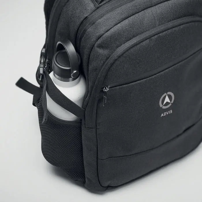 Rucsac pentru laptop 600d rpet negru cu textură și sticla albă în buzunar lateral din plasă