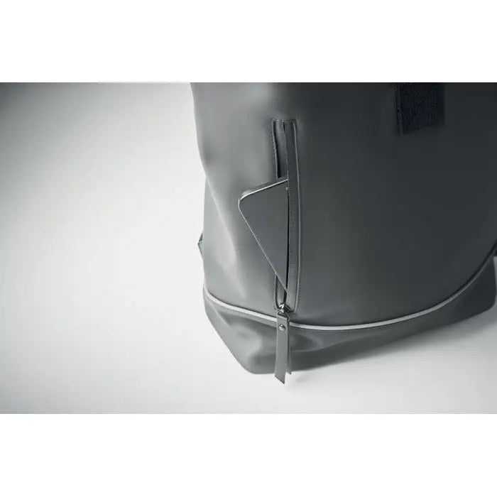 Rucsac pu pentru laptop de 15 inchi gri impermeabil cu design minimalist si banda reflectorizanta subtila la fermoar