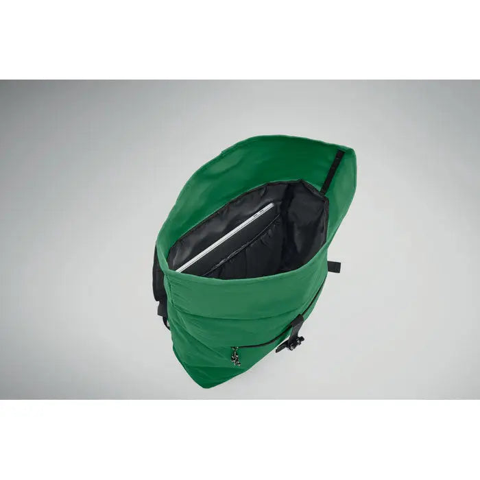 Rucsac rolltop din poliester 600d verde cu interior si fermoare negre, design elegant pentru laptopuri