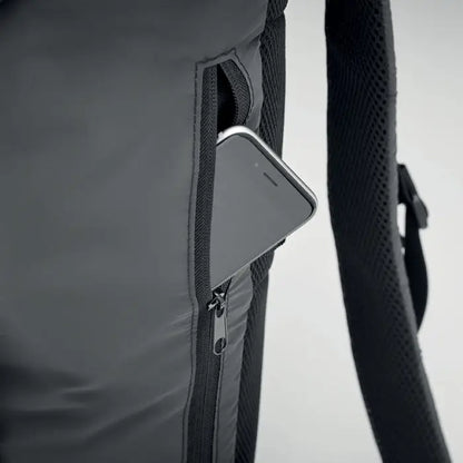 Rucsac stralucitor 190T gri din nailon cu buzunar lateral cu fermoar ce tine un smartphone argintiu