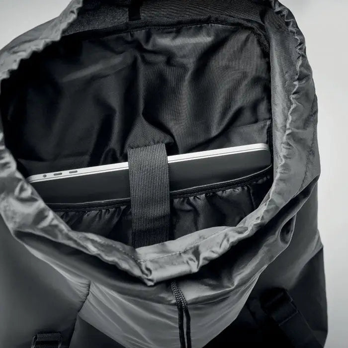Rucsac stralucitor 190t negru cu design minimalist si material durabil pentru purtare usoara