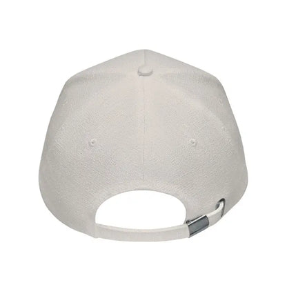 Sapca de baseball din canepa 370 gr/m² off-white cu catarama reglabila argintie din spate