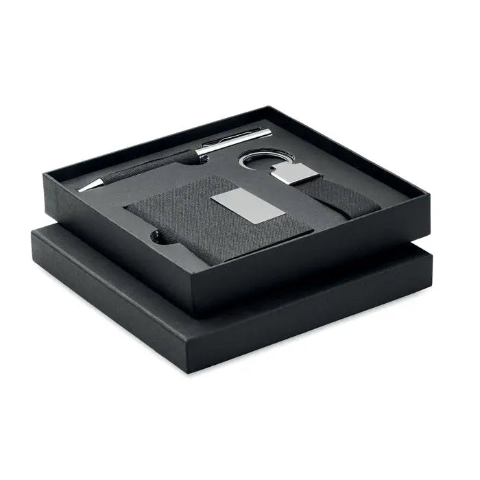 Portofel negru texturat cu placuta argintie rectangulara set cadou 3 piese in cutie