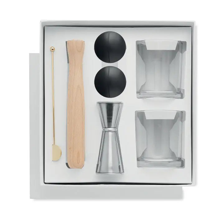 Silver double-sided jigger din inox cu finisaj metalic lustruit și două camere de măsurare în set de 7 piese cocktail