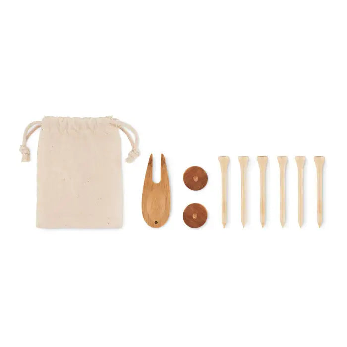 Set de accesorii de golf cu tee-uri din bambus natural, unealta din lemn si capsula de cauciuc in husa bej