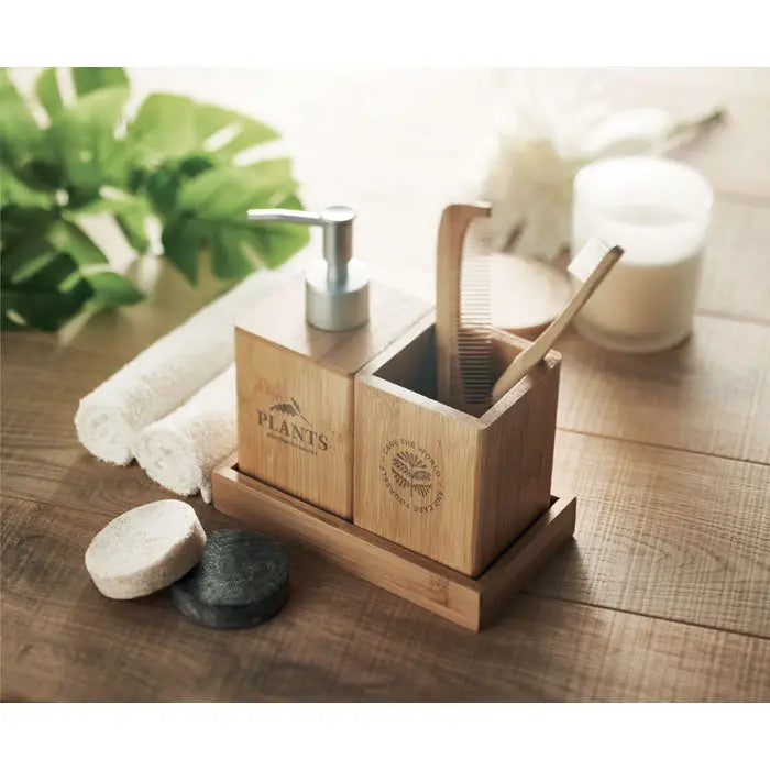 Set de baie din 3 piese din bambus cu organizer natural cu doua compartimente pentru dispenser si perii