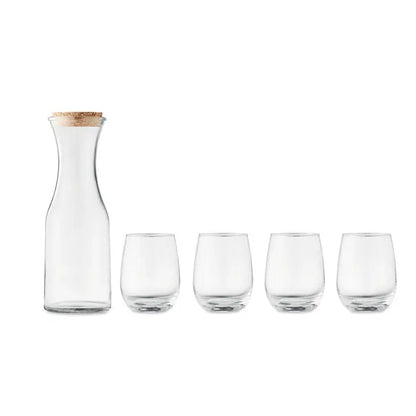 Set de bautura din sticla reciclata cu carafa transparenta si dop de pluta naturala si patru pahare fara picior