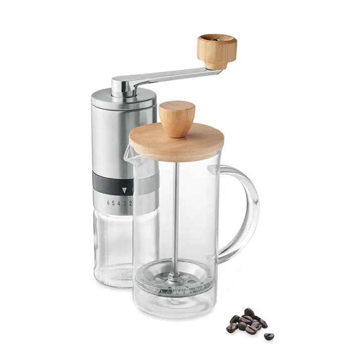 Set de cafea cu french press din sticla clara cu capac si maner din lemn si rasnita manuala din otel inoxidabil cu detalii din bambus