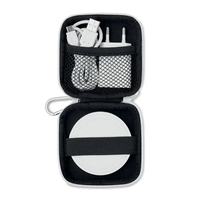 Set de calatorie incarcator wireless negru si alb cu organizator tehnic din plasa si clips argintiu din carabina