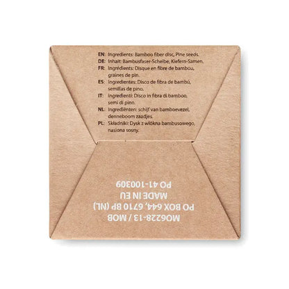 Pachet set de pin din hartie kraft maro cu text alb tiparit in mai multe limbi pe partea din spate