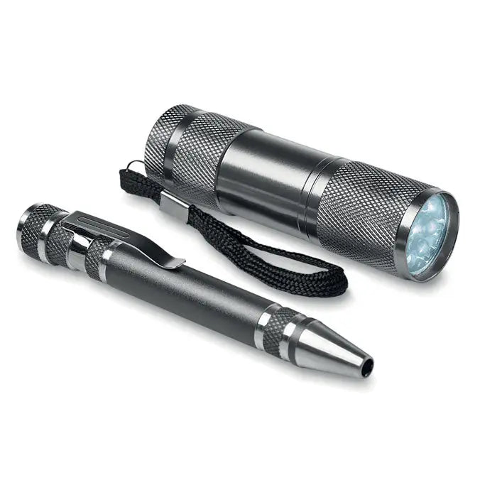 Set de scule din 2 piese cu lanterna tactica tip pix neagra si argintie cu prindere texturata si led la varf