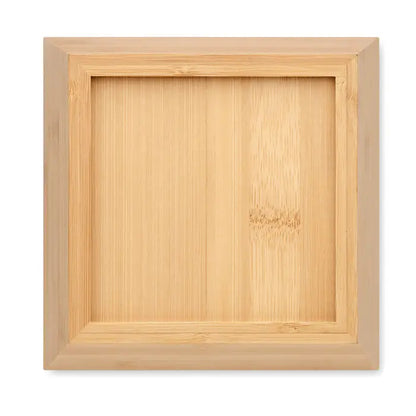 Tray de bambus pătrat cu finisaj natural din lemn deschis și nervuri verticale pentru set de spart nuci