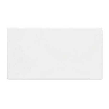 Set ornamental taietor de biscuiti cu placi ceramice albe dreptunghiulare cu model discret si vene subtile