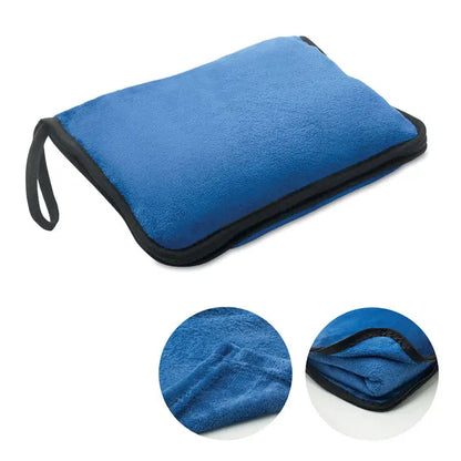 Set patura de calatorie 2 in 1 cu laveta din microfibra albastra pentru detailing auto cu bordura neagra si maner tip bucla
