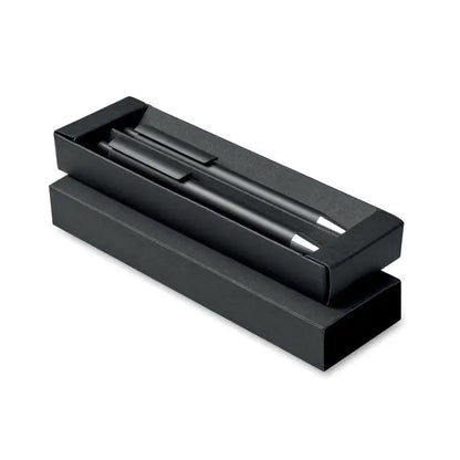 Set pixuri din aluminiu reciclat cu vârfuri argintii, aranjate în cutie neagră elegantă pentru cadou