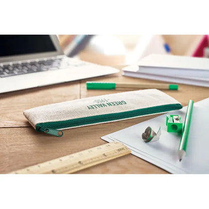 Penar creion din in bej cu fermoar verde si inscriptie green valley 1965 pentru setul stationar de 6 piese