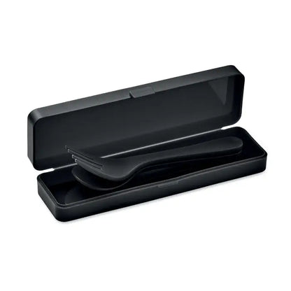 Set tacamuri pp cu furculiță și lingură negre din plastic pp într-o cutie dreptunghiulară neagră asortată