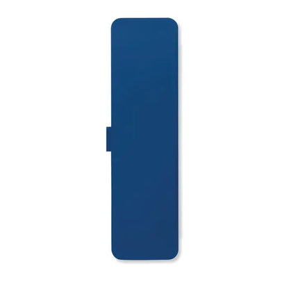 Set tacamuri pp un etui dreptunghiular albastru închis din plastic cu design minimalist și margini rotunjite