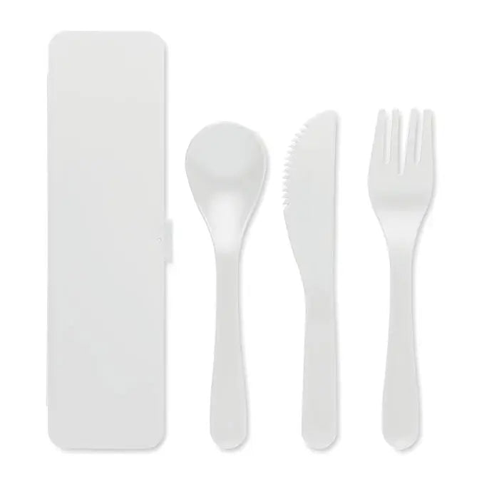 Set tacamuri pp alb din plastic cu lingura, cutit si furculita intr-o caseta asortata pentru uz portabil