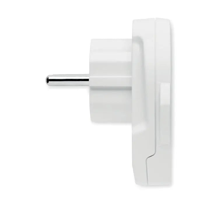 Adaptor de priză alb din plastic skross world to europe usb 12w cu pin cromat montat pe perete