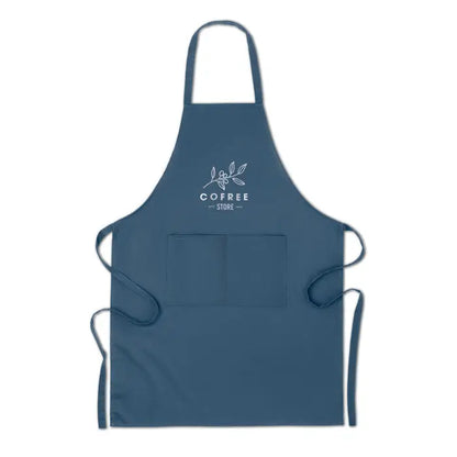 Sort din bumbac organic 200 gr/m² cu șorț bleumarin și buzunar central cu logo alb brodat
