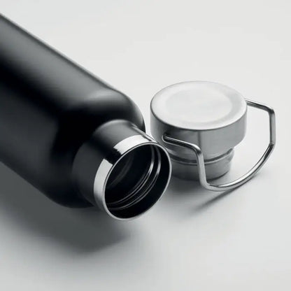 Sticla cu perete dublu de 500 ml negru mat din inox cu capac argintiu si maner integrat pentru apa