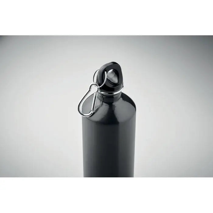 Sticla cu un singur perete 750ml neagra din otel inoxidabil mat cu corp cilindric si carabiniera argintie atasata la capac