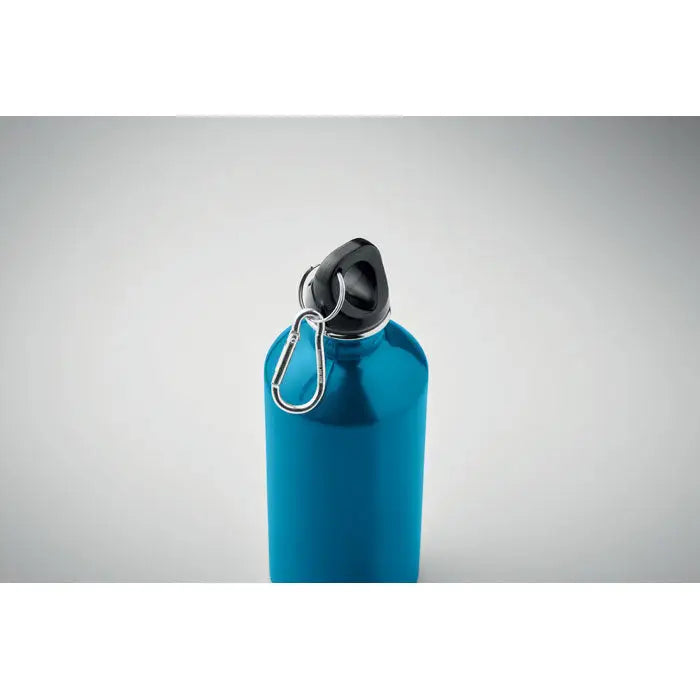 Sticla cu un singur perete de 500 ml albastru deschis din aluminiu cu capac negru si carabina argintie