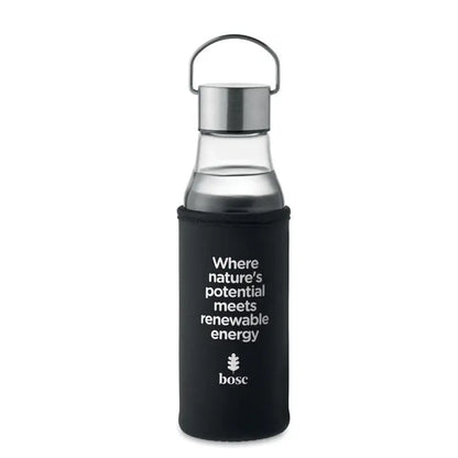 Neopren negru cu text alb si logo bose pentru sticla de sticla 500 ml transparenta cu capac metalic argintiu