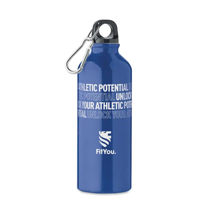 Sticla din aluminiu reciclat 500ml albastru metalic cu text alb si carabinier argintiu pentru transport usor