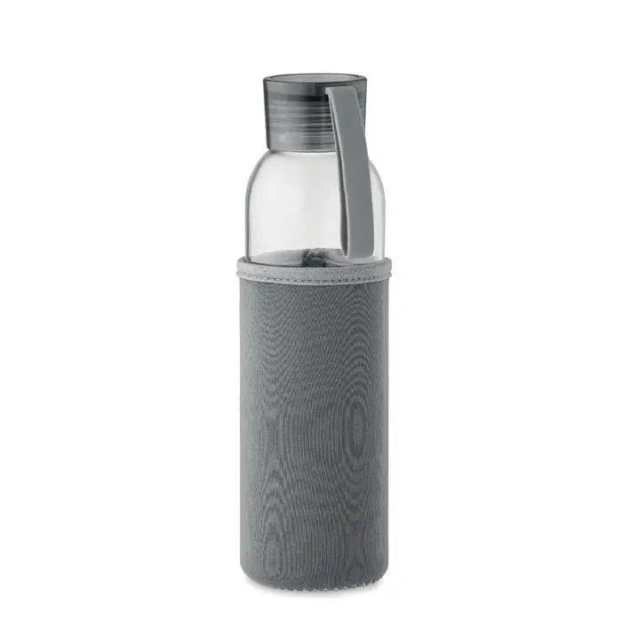 Sticlă din sticlă reciclată 500 ml cu mânecă siliconată gri texturată și capac cu mâner asortat