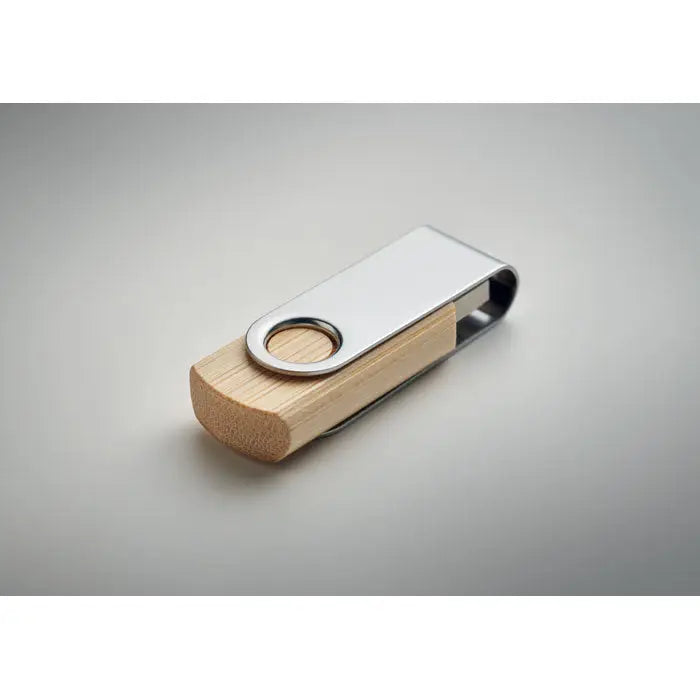 Techmate bambus usb 16gb sleek two-toned flash drive with natural wood body and polished silver metal cap with ring