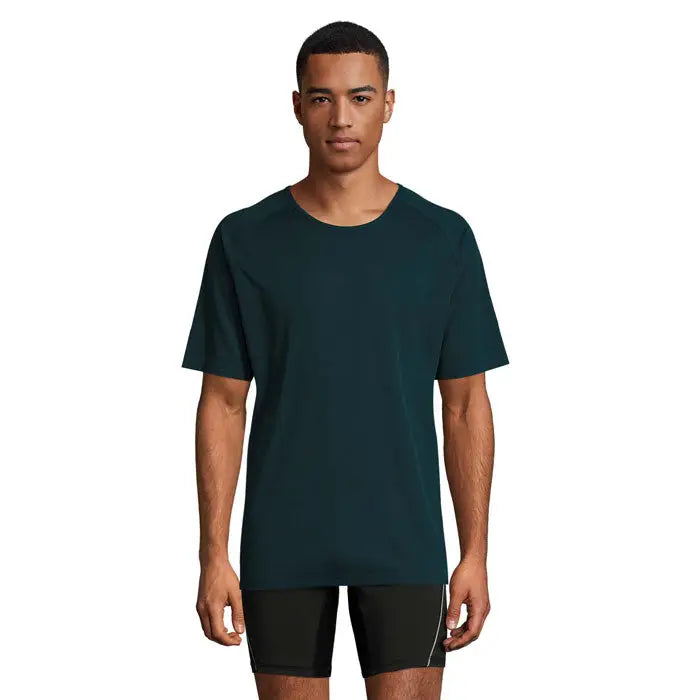 Tricou bărbați sportiv verde închis cu mâneci scurte și guler rotund ideal pentru activități sportive
