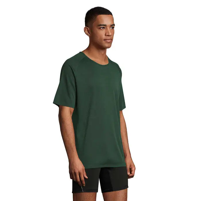 Tricou bărbați sportiv verde închis cu mâneci scurte și guler rotund ideal pentru activități sportive