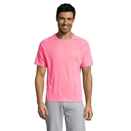Tricou bărbați sportiv roz aprins cu mânecă scurtă, gât rotund și detalii discrete cusute pentru antrenament