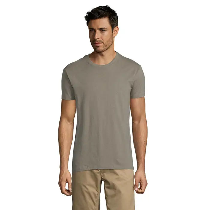 Tricou uni regent 150g pentru bărbați cu mâneci scurte și guler rotund în verde olive din material de calitate