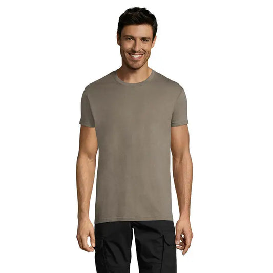 Tricou uni regent 150g bărbătesc verde olive cu mânecă scurtă și guler rotund din material ușor și confortabil
