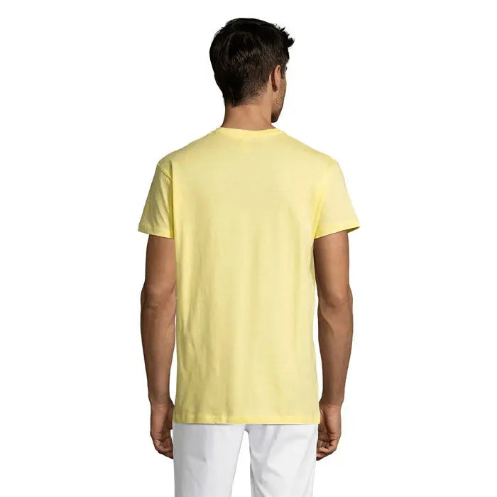Tricou uni regent 150g galben pal, din bumbac, mâneci scurte și guler clasic pentru uz casual