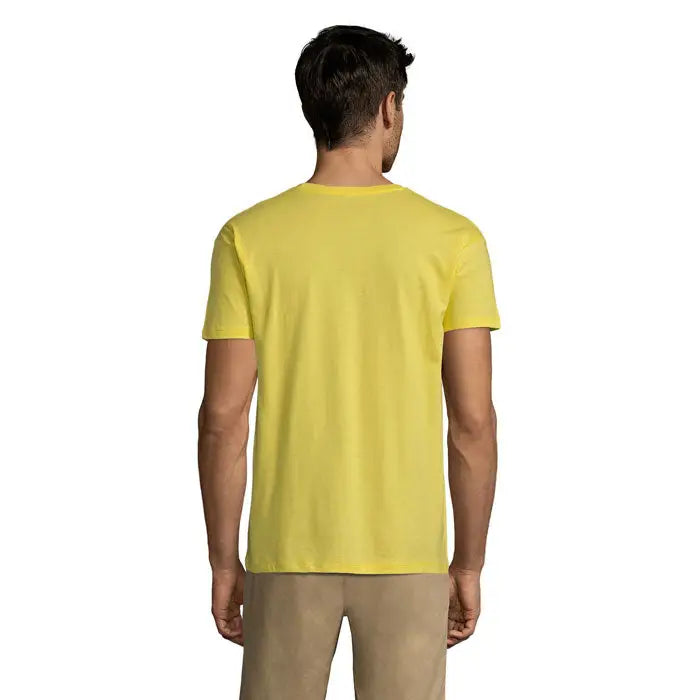 Tricou uni regent 150g din bumbac galben luminos cu mâneci scurte și guler rotund clasic