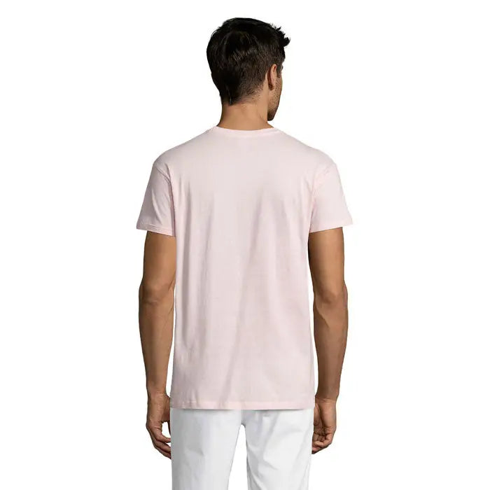 Tricou uni regent 150g în roz pal, mâneci scurte, de bumbac fin și moale cu guler rotund